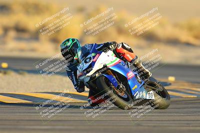 media/Nov-17-2024-CVMA (Sun) [[1fec520723]]/Race 18-Supersport Middleweight/